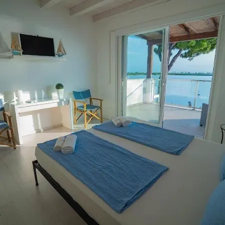 Aurelia Villa Albarella Island